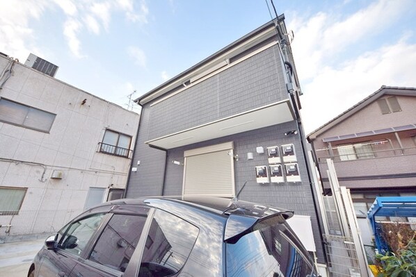 ナリトモ仁戸名B棟の物件内観写真